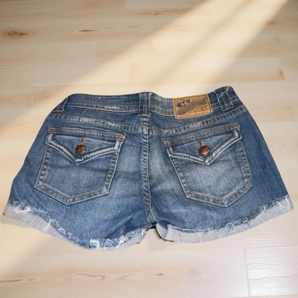 Vigoss Studios The New York Denim Mid Rise Cuffed Shorts Size 29 #128 - Picture 3 of 8